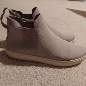 Rothy's lilac grey Chelseas